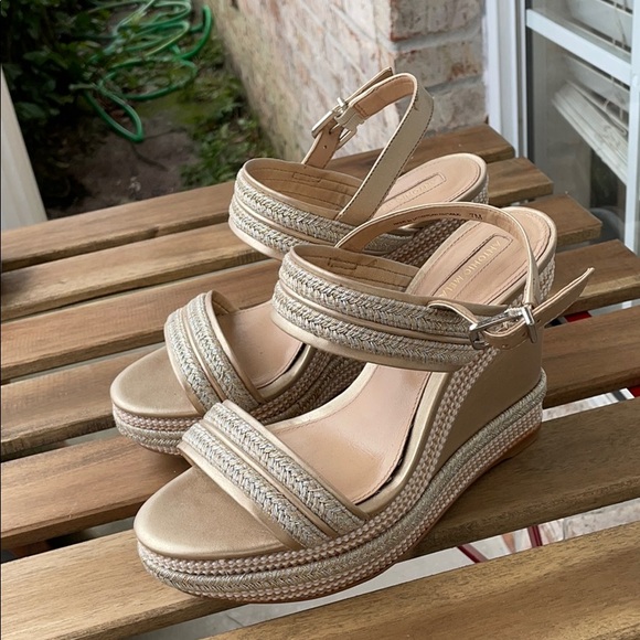 ANTONIO MELANI Shoes - Antonio melani sandals